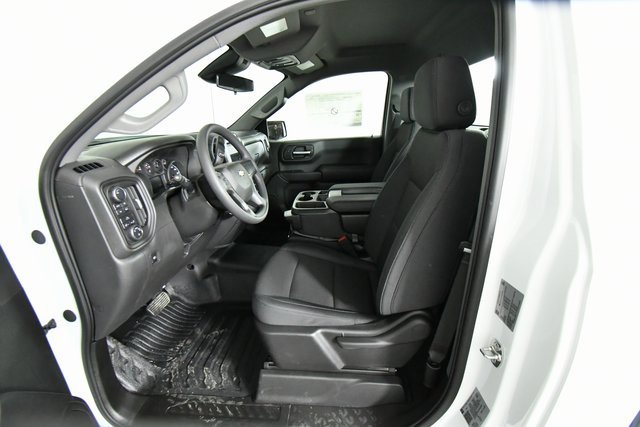 2025 Chevrolet Silverado 1500 photo 4