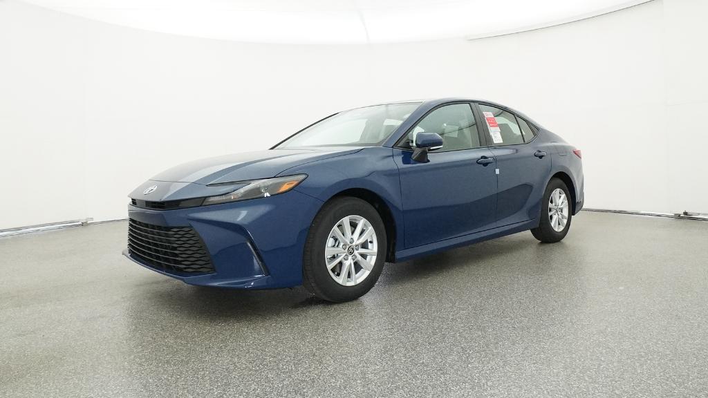 2026 Toyota Camry LE photo 6