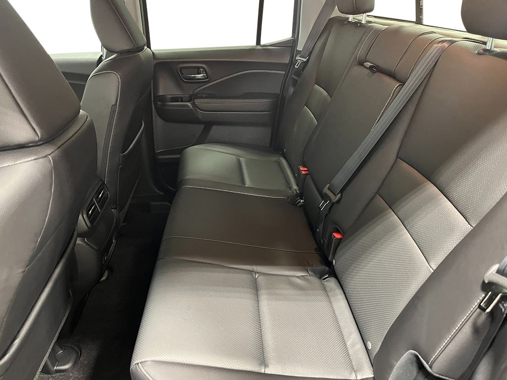 2025 Honda Ridgeline RTL photo 19