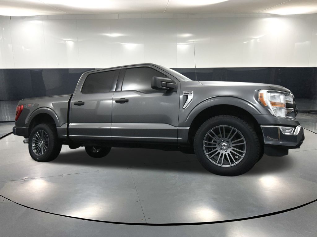 2022 Ford F-150 XLT photo 41