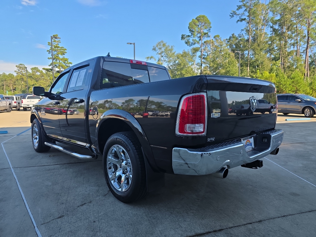 2017 Ram 1500 Laramie photo 6