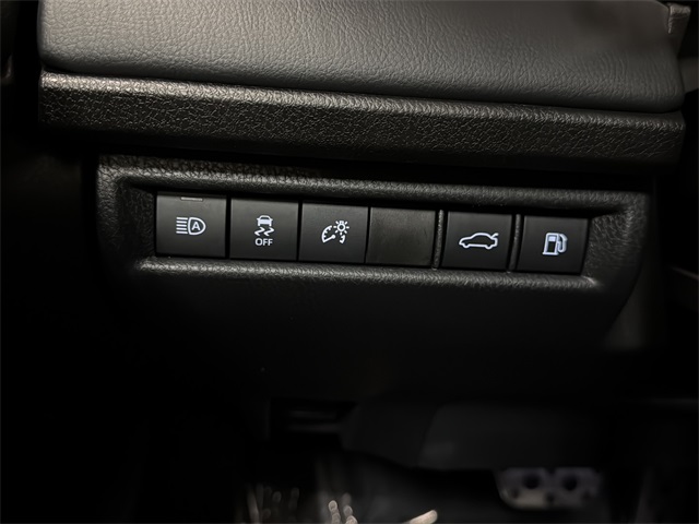 2025 Toyota Camry XSE photo 18