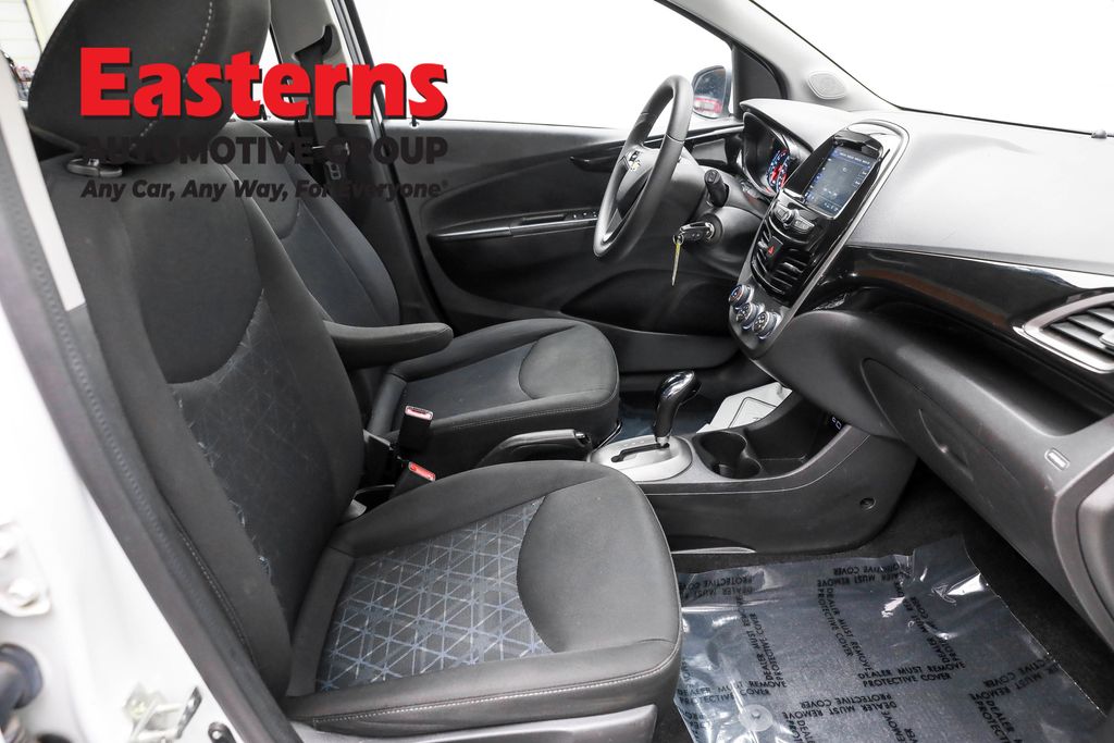 2021 Chevrolet Spark 1LT photo 21