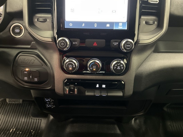 2026 Ram 2500 Tradesman photo 15
