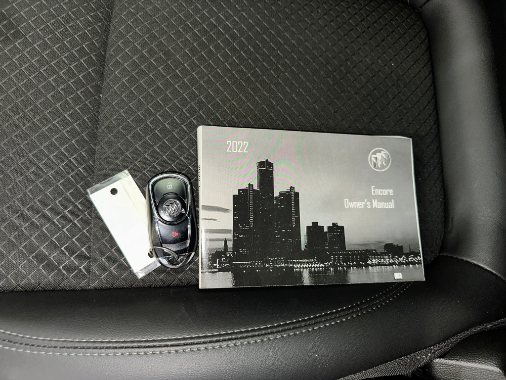 2022 Buick Encore Preferred photo 11