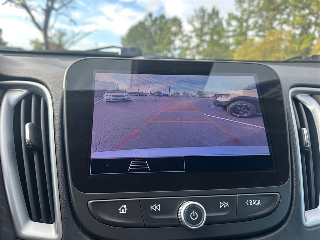 2024 Chevrolet Malibu 1LT photo 21