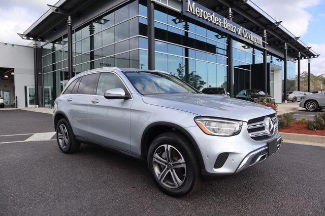2022 Mercedes-Benz GLC GLC300's photo