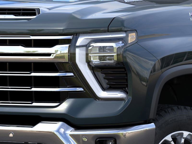 2025 Chevrolet Silverado 3500HD LTZ photo 10