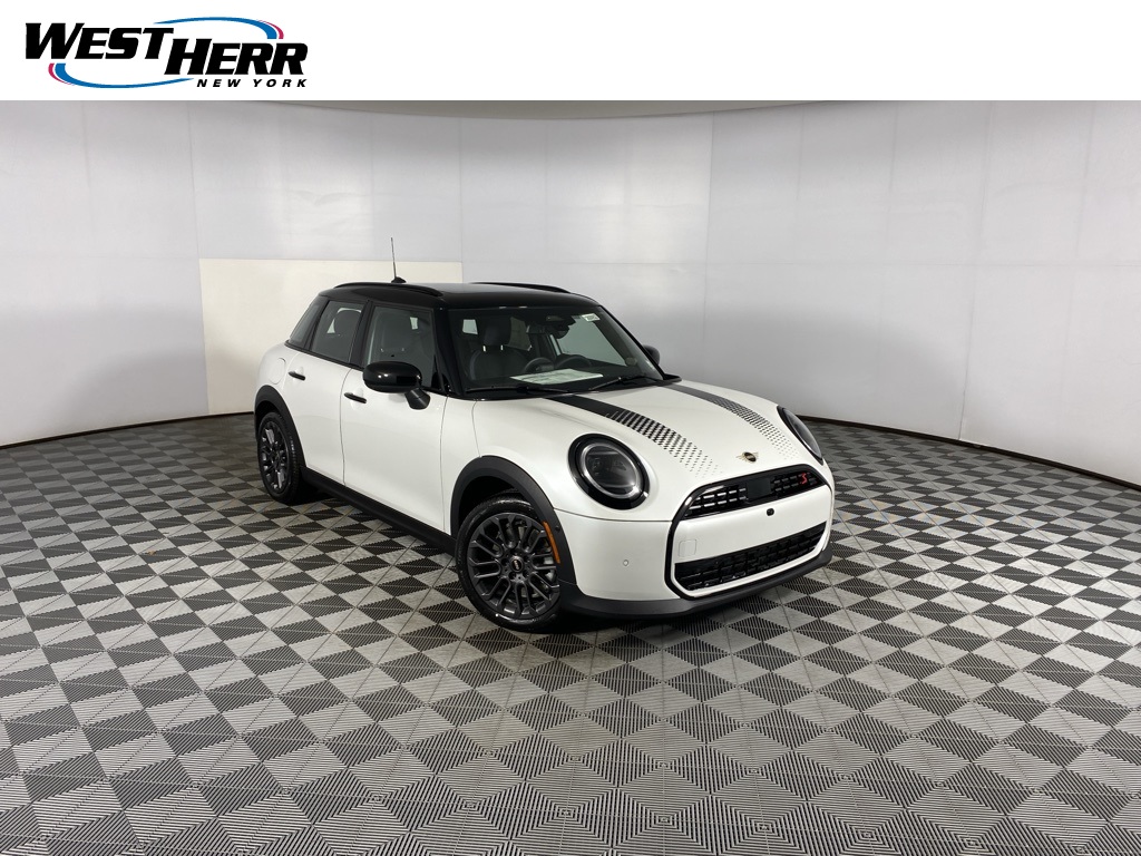 2026 MINI Hardtop 4 Door S's photo