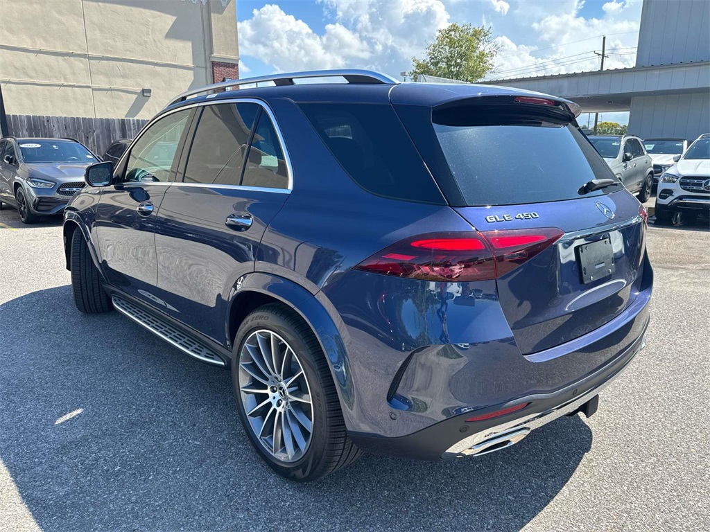 2026 Mercedes Benz GLE 450 4MATIC photo 2