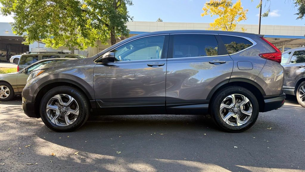 2017 Honda CR-V EX photo 2