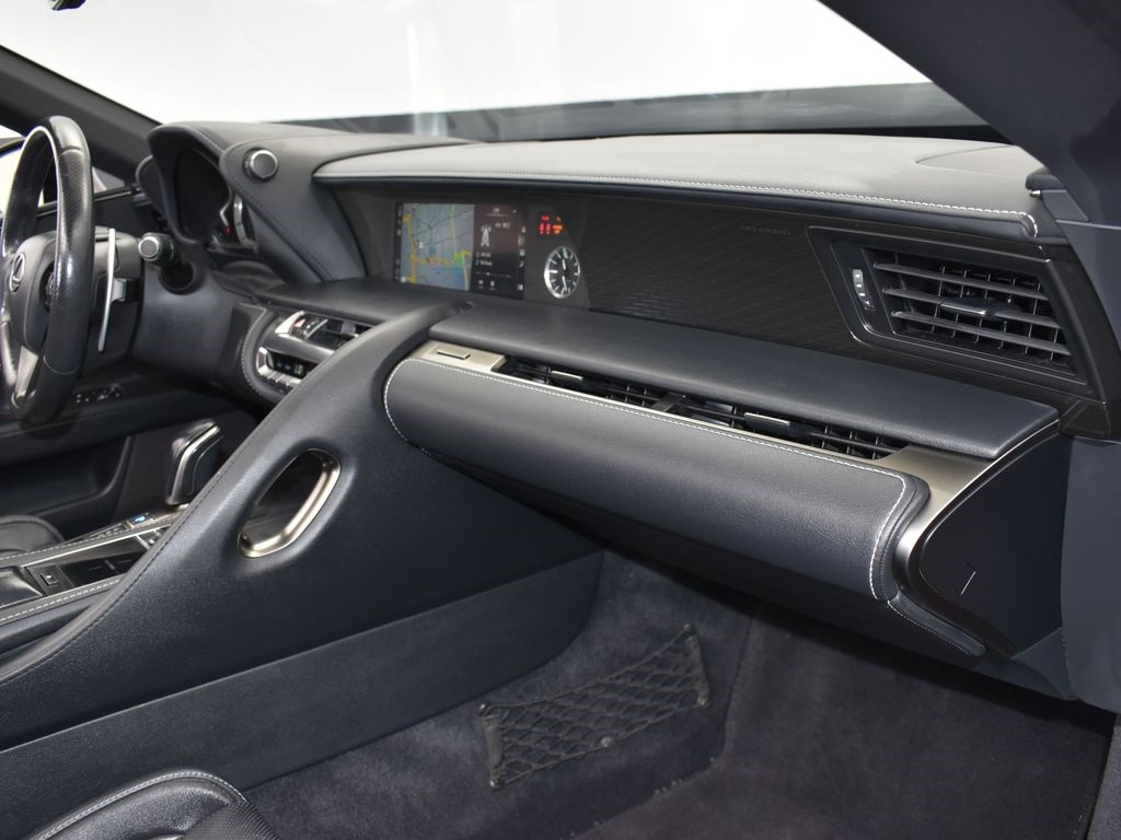 2021 Lexus LC 500 photo 19