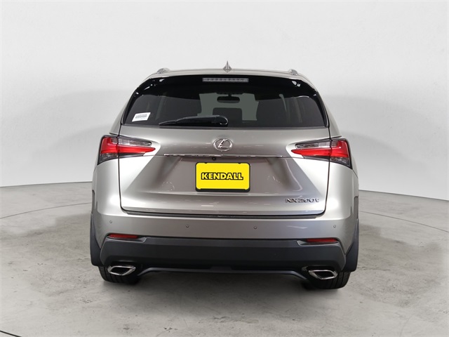 2017 Lexus NX 200t Premium photo 4