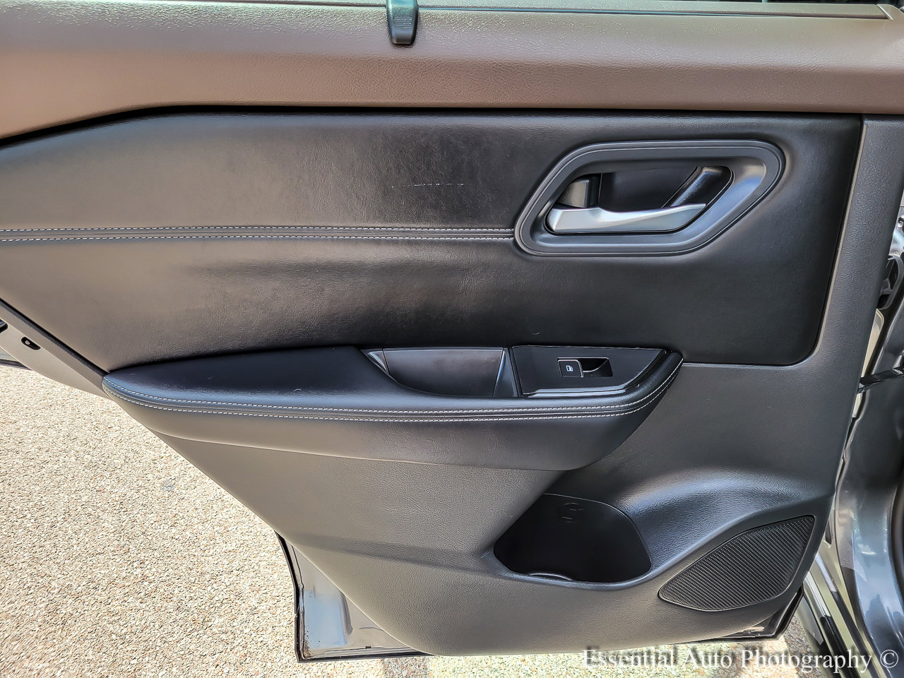 2022 NISSAN ROGUE - Image 19