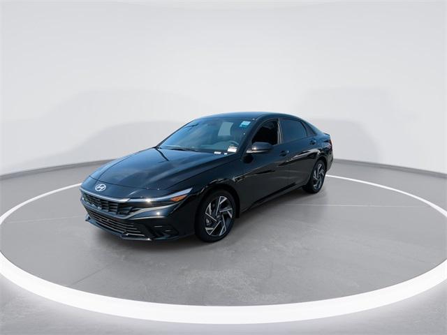 2025 Hyundai Elantra Hybrid SEL Sport photo 3