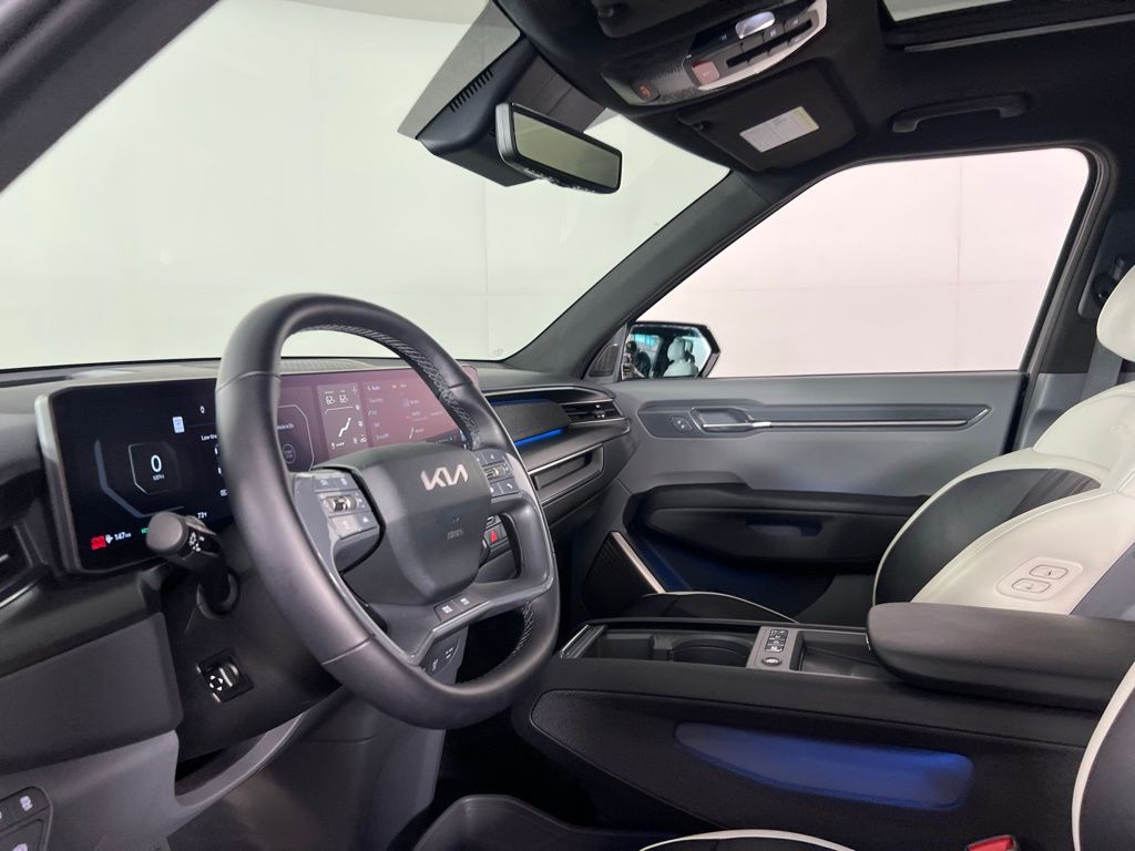 2024 Kia EV9 GT-Line photo 17
