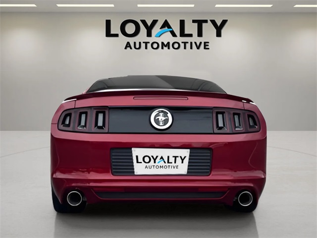 2014 Ford Mustang V6 Premium photo 4