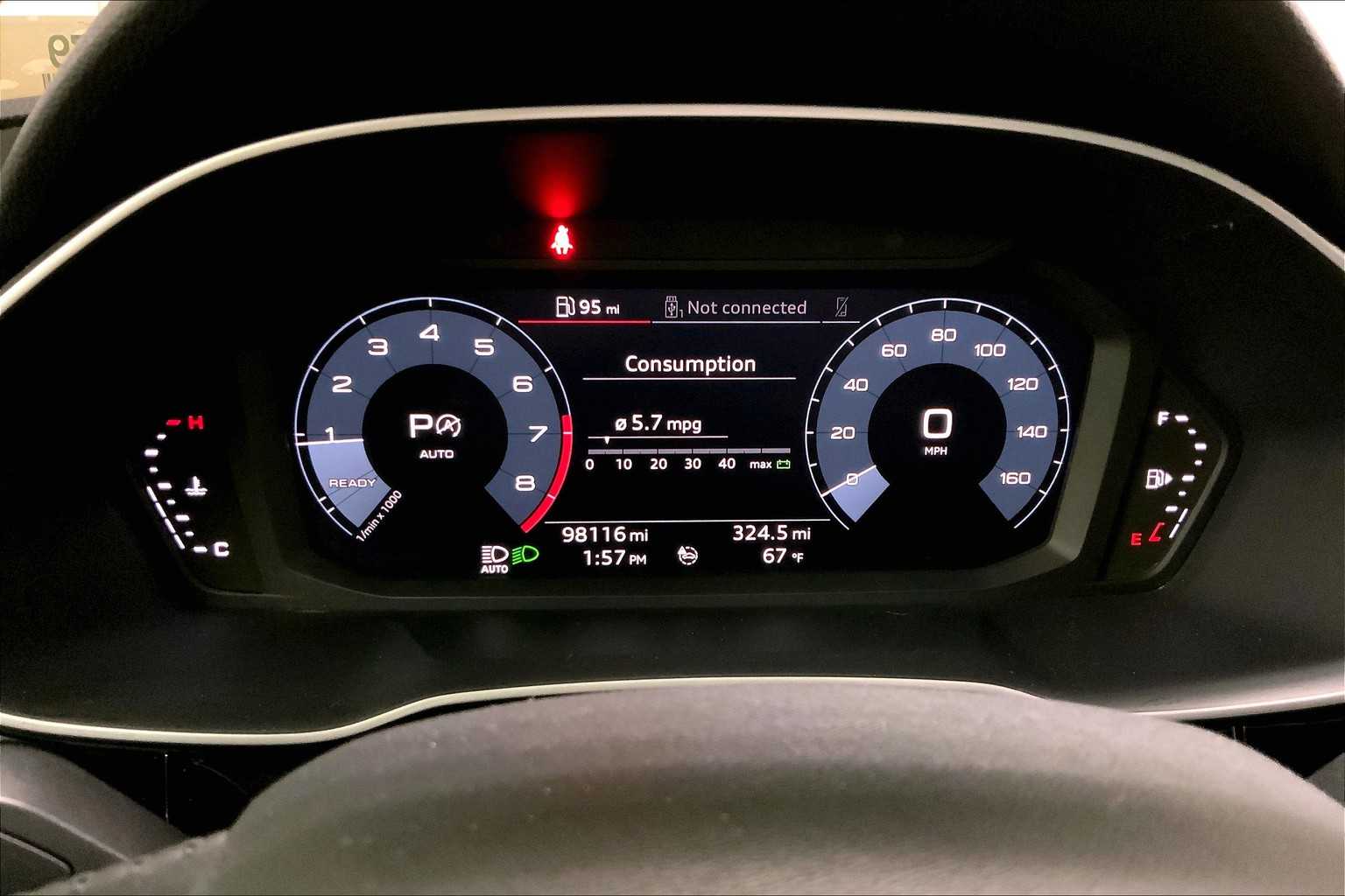 2020 Audi Q3 Premium photo 24
