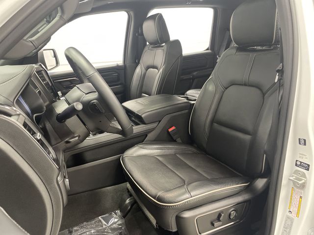 2025 Ram 2500 Big Horn photo 4
