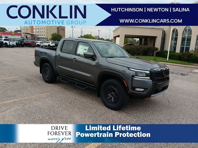 2026 Nissan Frontier PRO-4X's photo