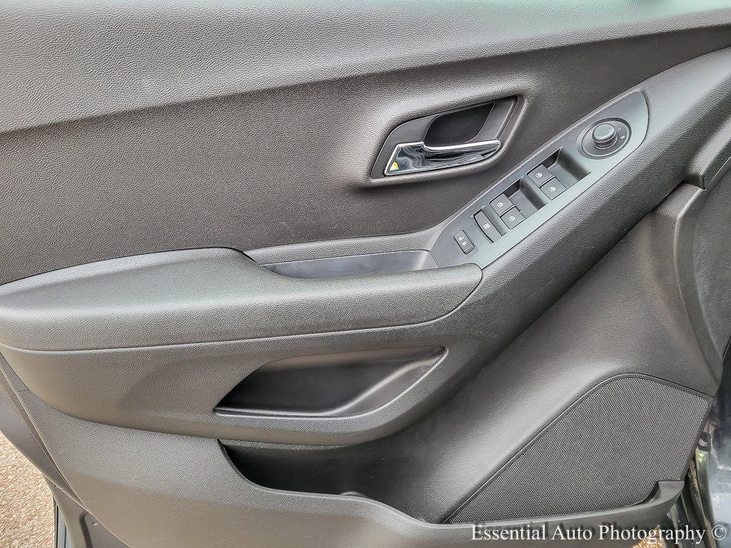 2016 CHEVROLET TRAX - Image 16