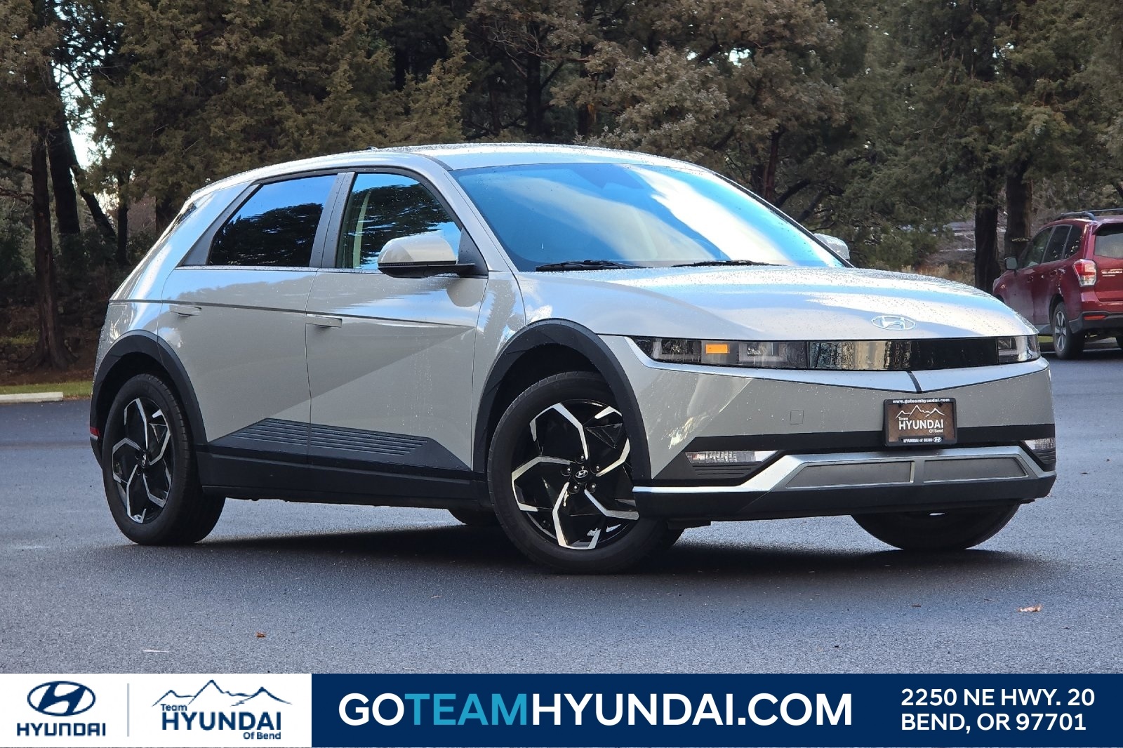 2023 Hyundai IONIQ 5 SE's photo