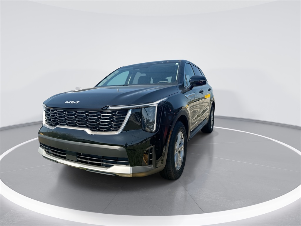2026 Kia Sorento LX photo 4