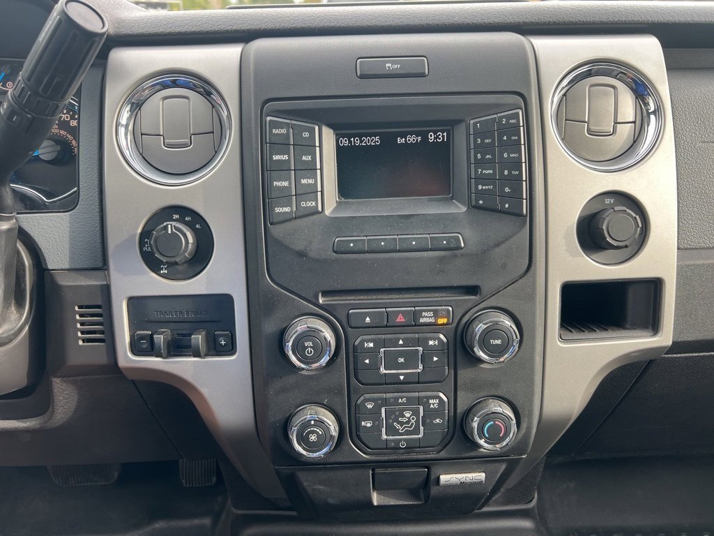 2013 Ford F-150 XLT photo 16