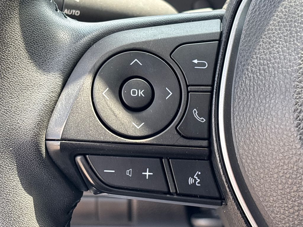 2023 Toyota Corolla SE photo 34