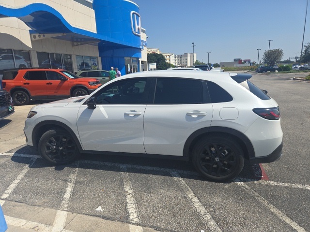 2025 Honda HR-V Sport photo 7