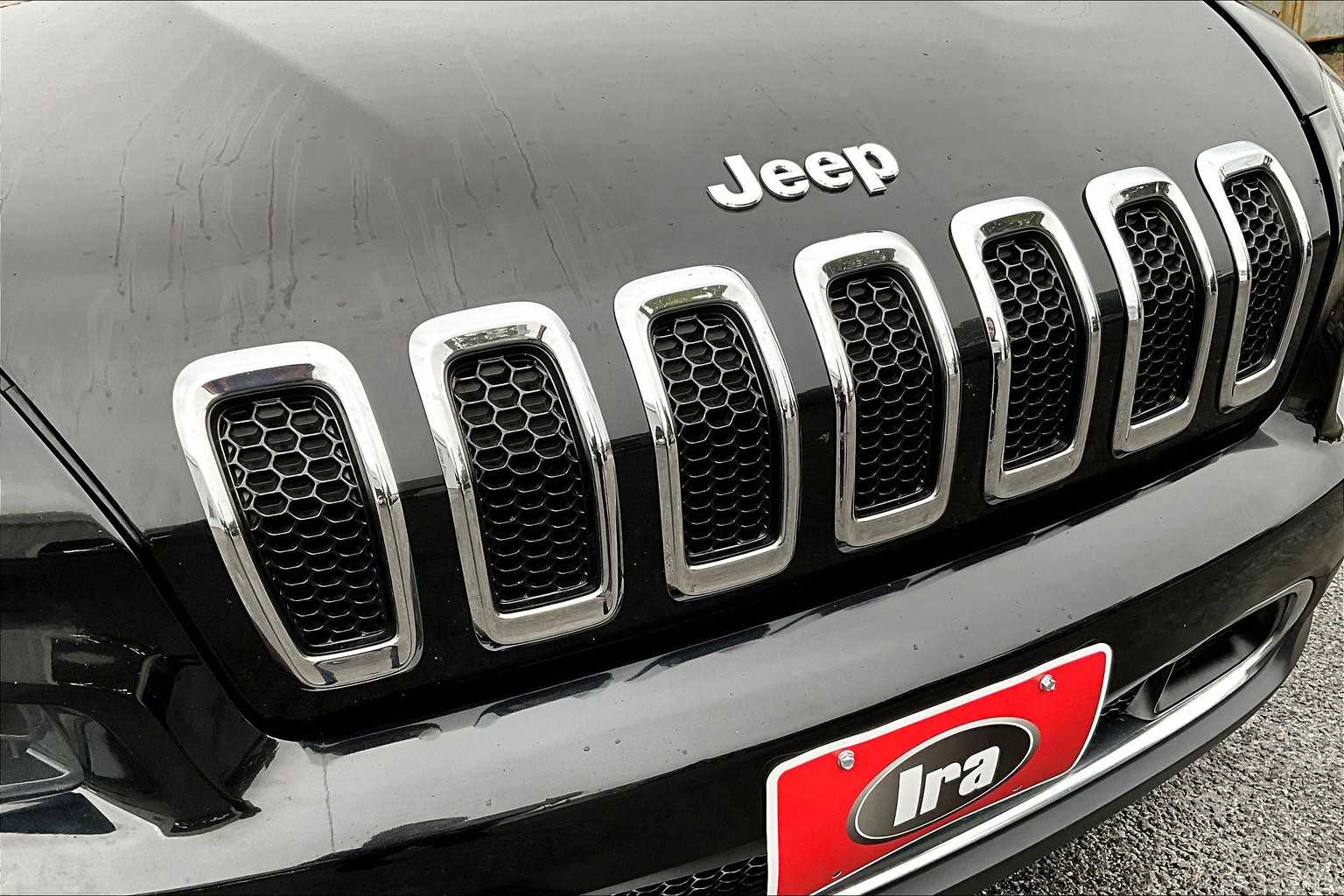 2014 Jeep Cherokee Limited photo 27
