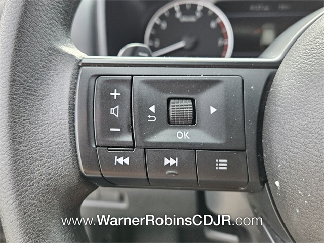 2024 Nissan Rogue S photo 15