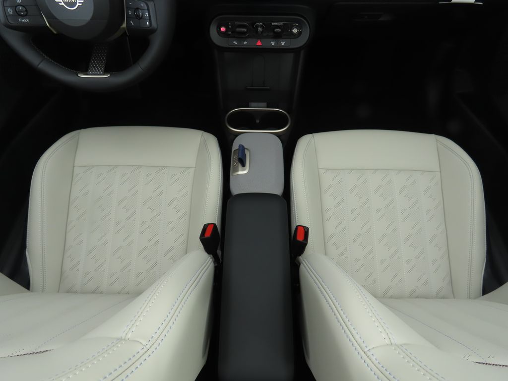 2026 Mini Cooper Convertible Iconic photo 23