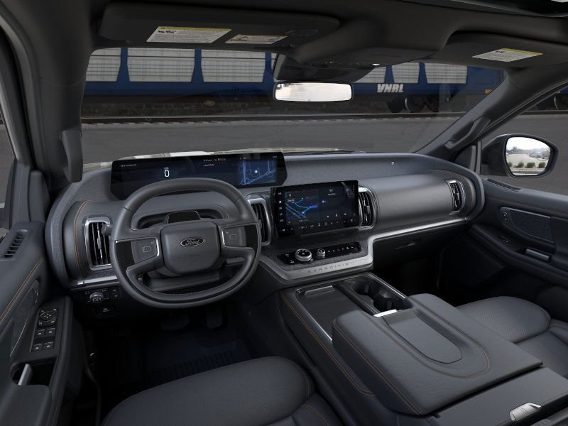 2025 Ford Expedition photo 4