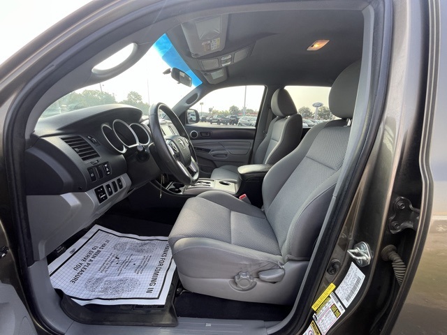 2015 Toyota Tacoma Base photo 7