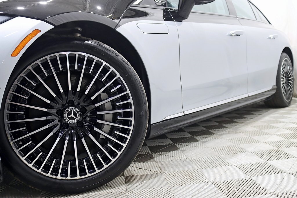 2022 Mercedes Benz EQS Sedan 580 4MATIC photo 4