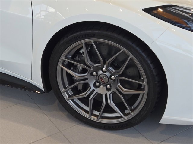 2025 Chevrolet Corvette Z06 3LZ photo 3