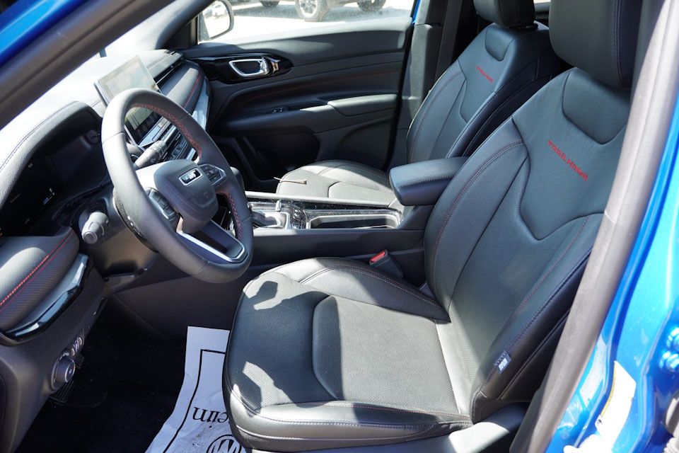 2024 Jeep Compass Trailhawk photo 4