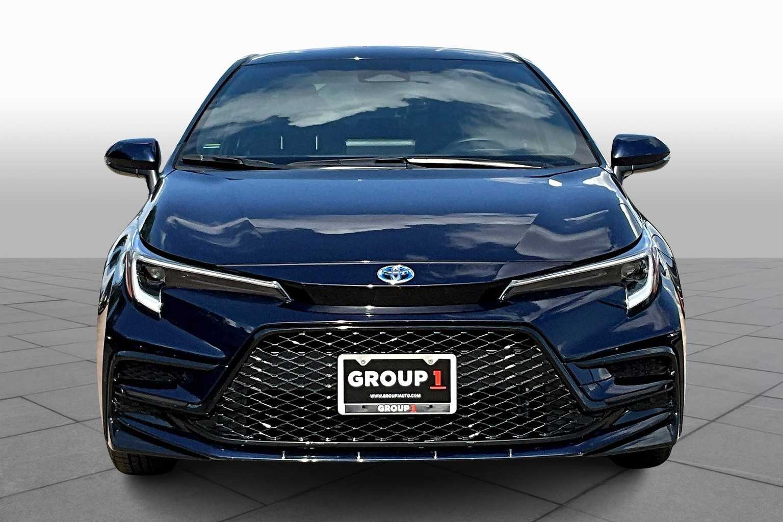 2024 Toyota Corolla XLE LE Premium SE photo 3