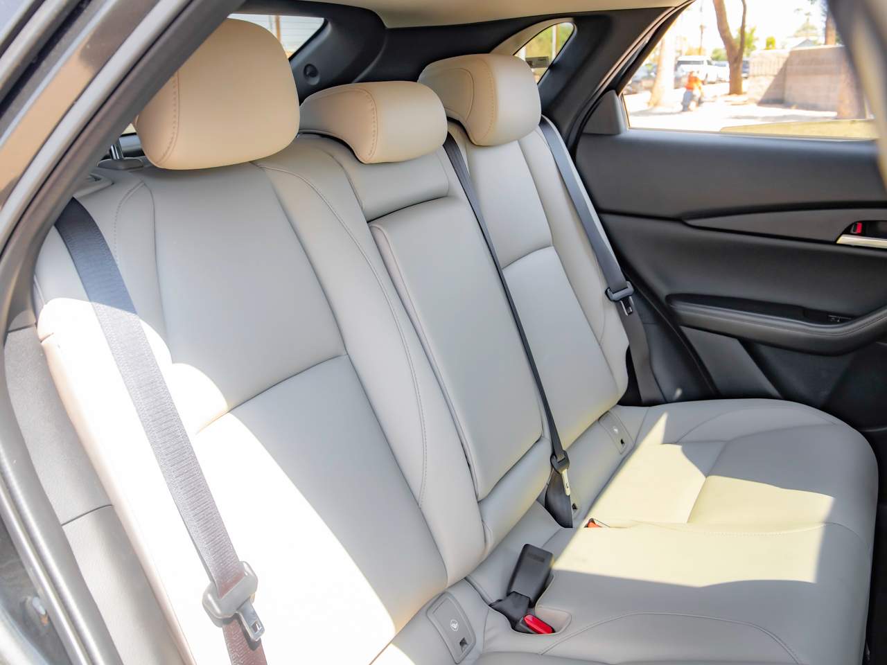 2025 Mazda CX-30 2.5 S Preferred photo 16