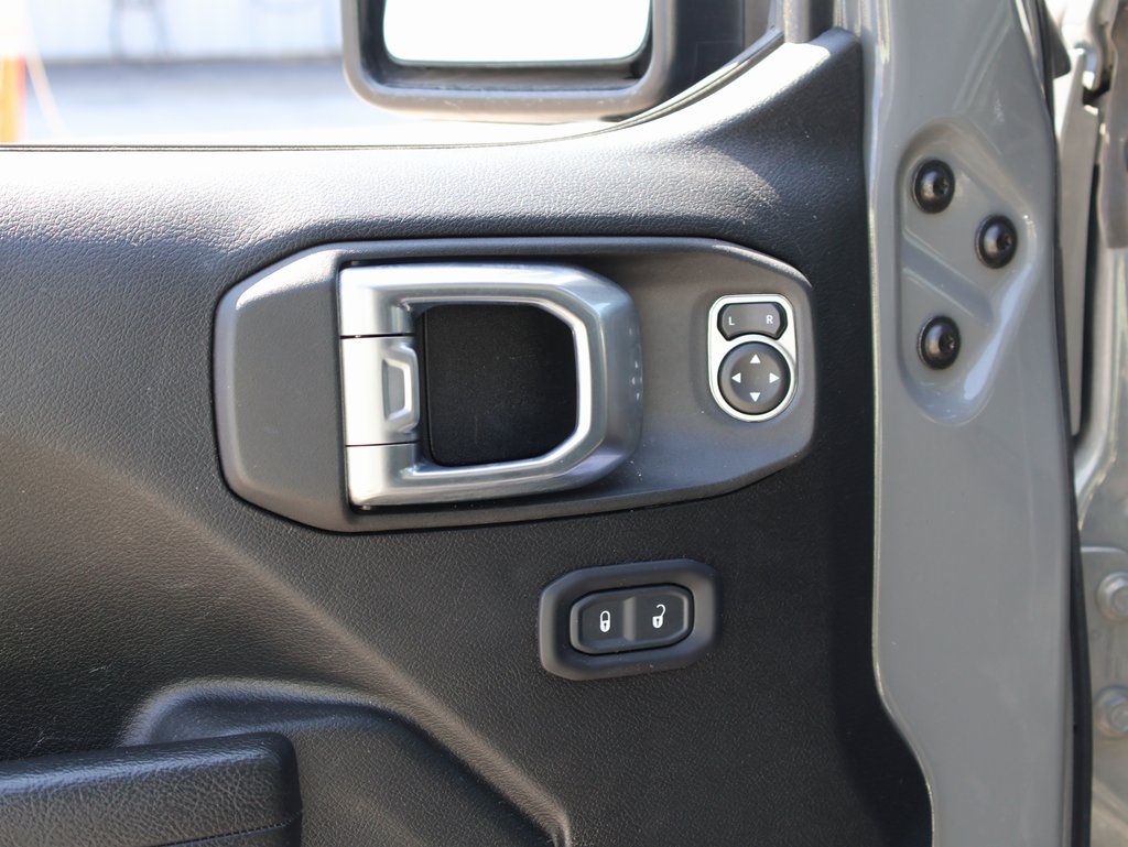 2023 Jeep Wrangler Willys 4xe photo 19