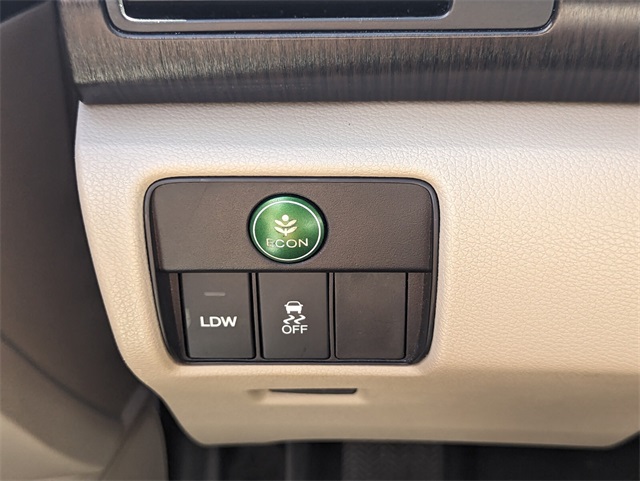 2015 Honda Accord Hybrid EX-L photo 26