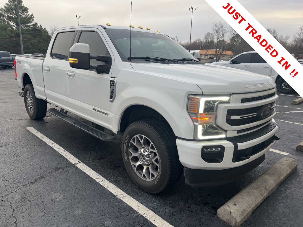 2022 Ford F-350 Super Duty Lariat's photo