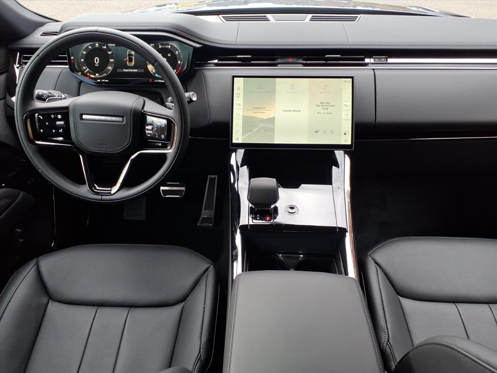 2025 Land Rover Range Rover Sport SE photo 4