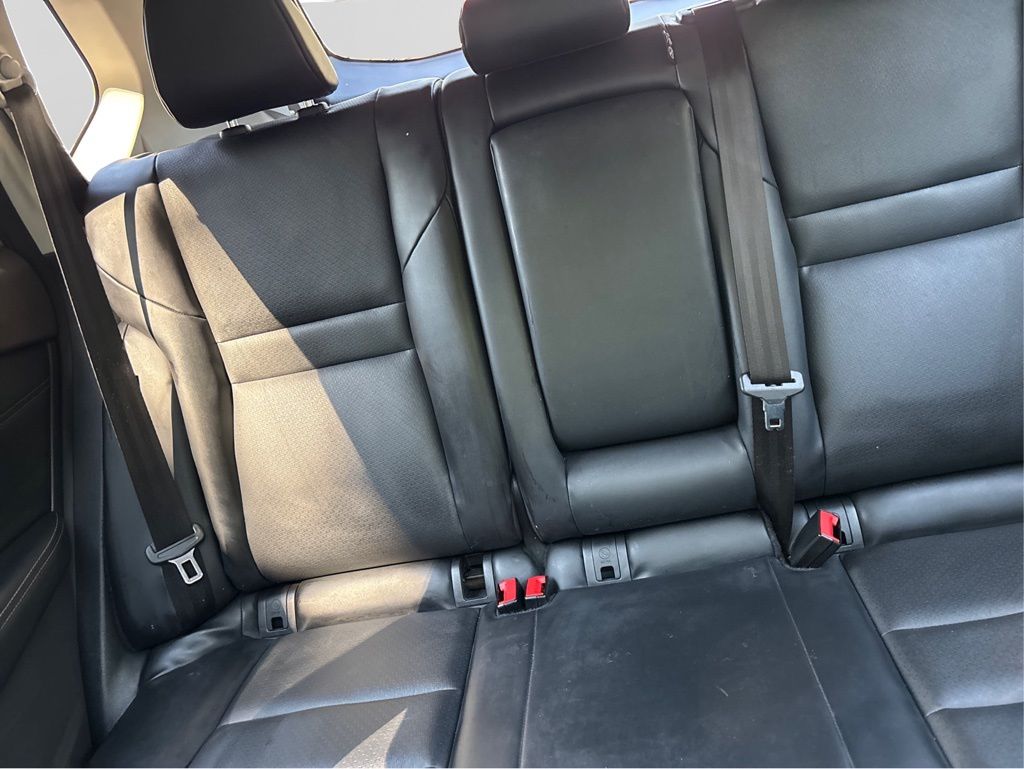 2021 Nissan Rogue SV photo 17
