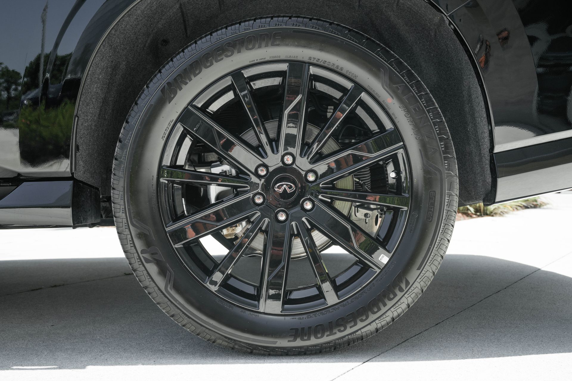 2025 Infiniti QX80 Luxe photo 22