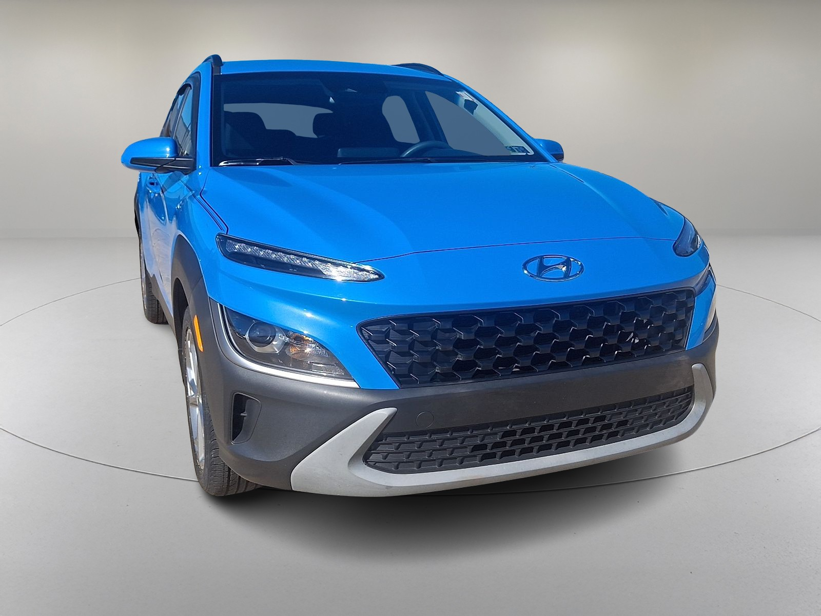 2023 Hyundai Kona SEL photo 2