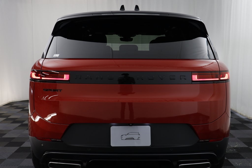 2025 Land Rover Range Rover Sport SE photo 15