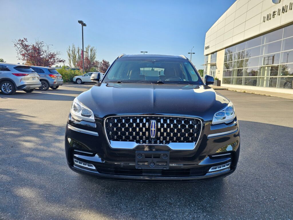2020 Lincoln Aviator Grand Touring photo 2