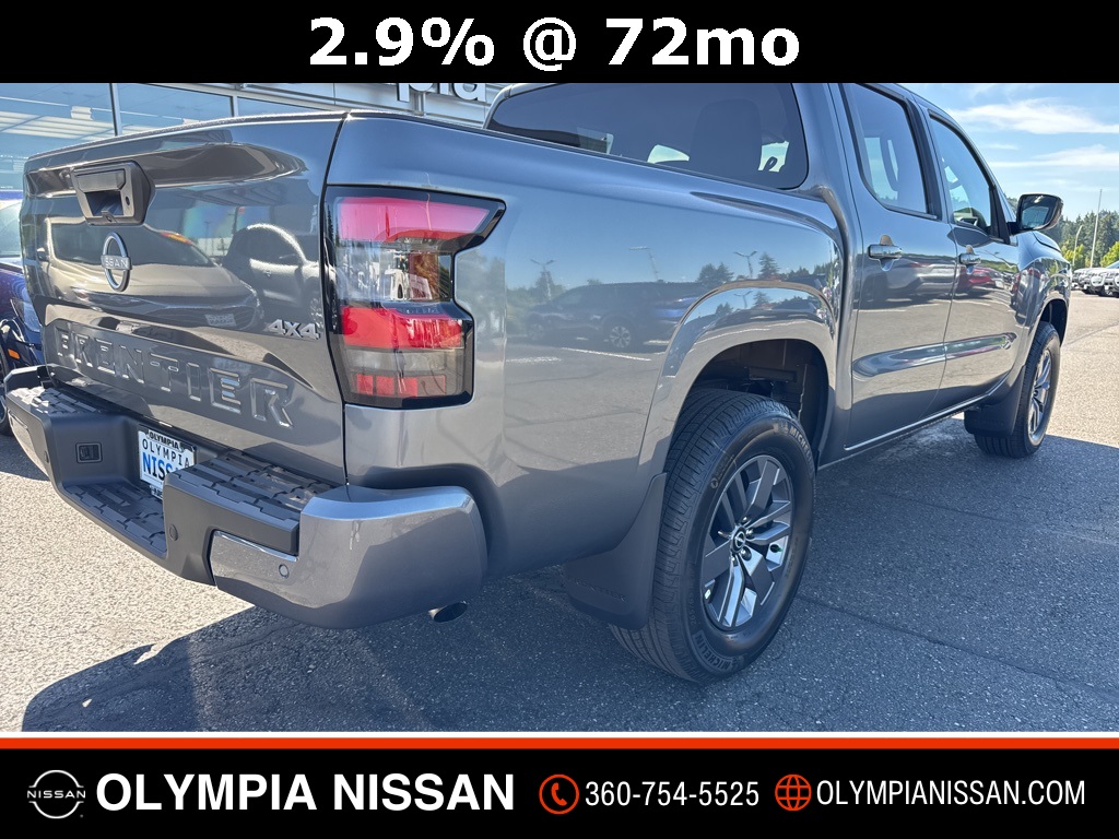 2025 Nissan Frontier SV photo 8